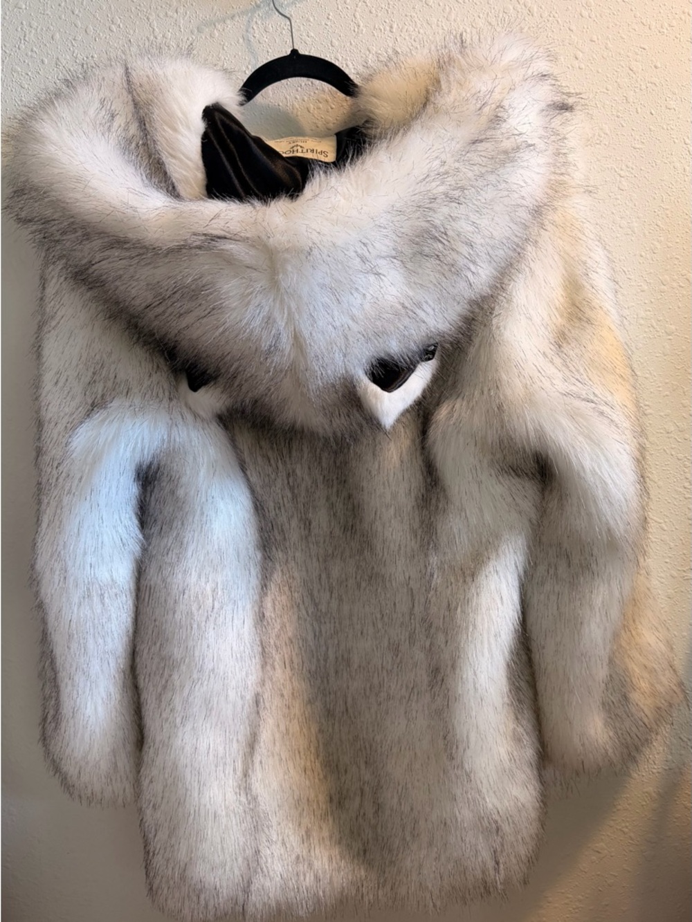 SpiritHoods HUSKY FAUX FUR COAT - Picture 6 of 9